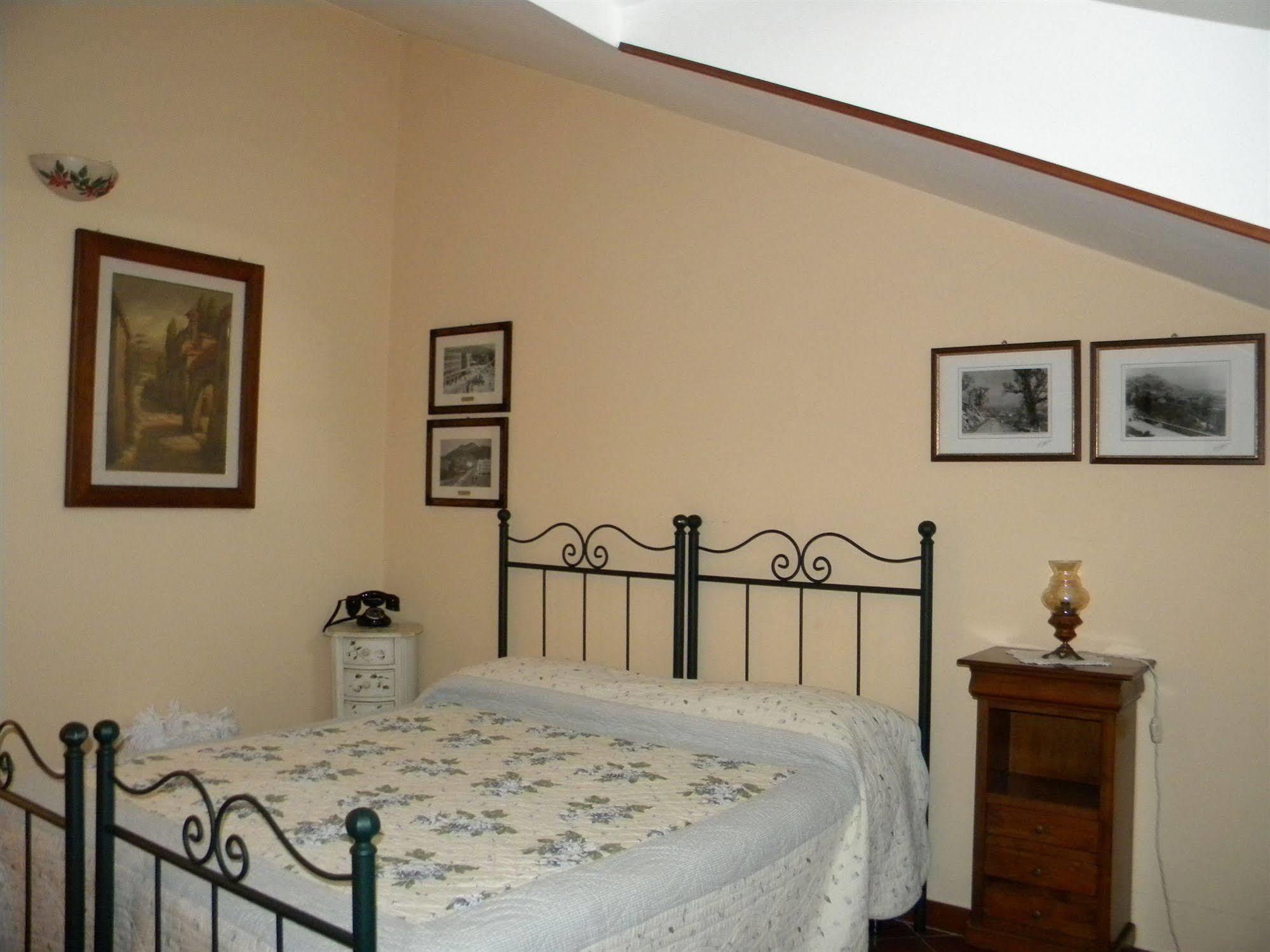 La Costa Bed & Breakfast Cassino Exterior photo
